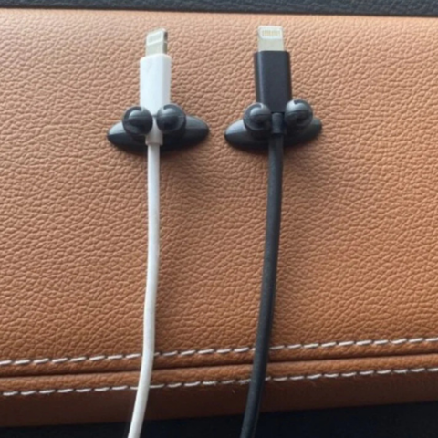 Clipes de Cabo Auto-Adesivos – Organização Fácil