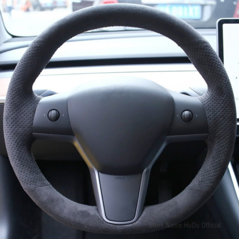 Capa de Volante Ajustável – Conforto e Elegância
