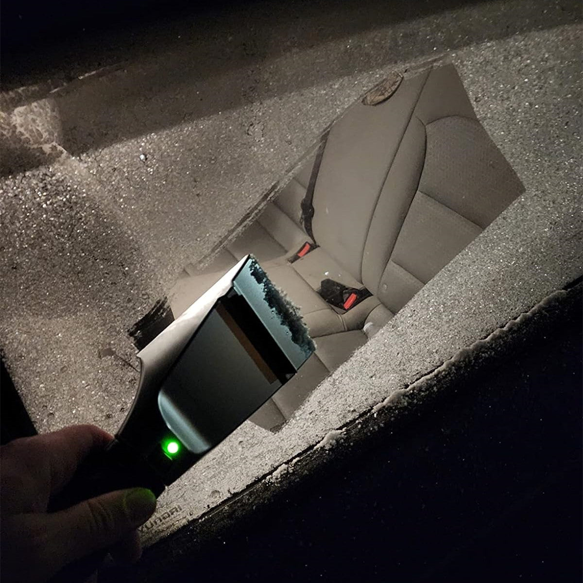 Rascador de Parabrisas Eléctrico 12V — Parabrisas Claro en Pocos Minutos