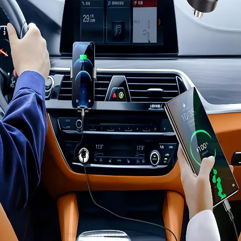 Încărcător Auto Compact – Două Porturi USB și Rapid 