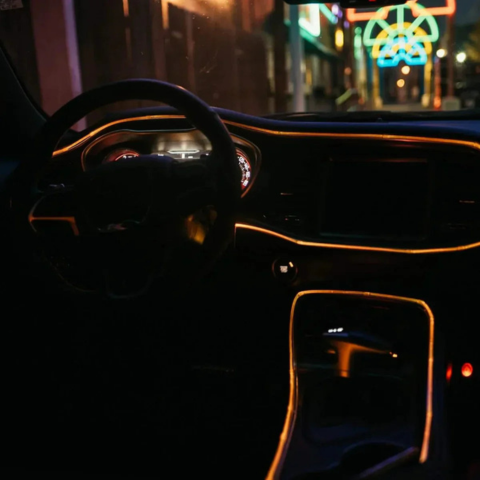 Strisce LED Auto – Atmosfera RGB Interna 