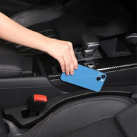 Junta de Assento de Carro – Preenchimento de Espaços 