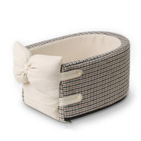Travel Basket for Cat – Comfortable and Secure 
